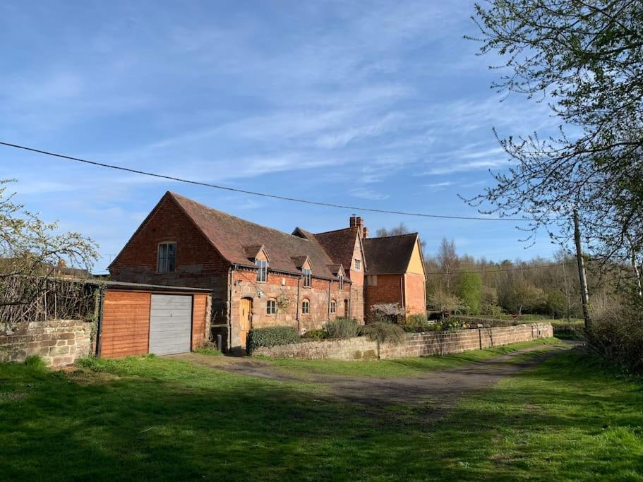 Unique 17C Listed Barn In A Shropshire Hamlet. Vila Albrighton Exterior foto